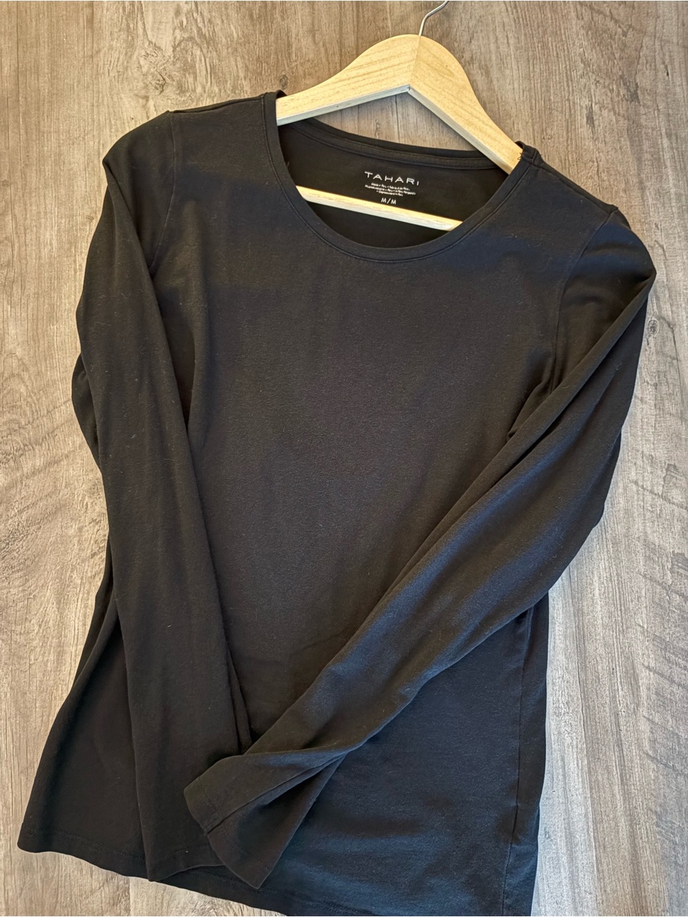 Tahari Black Crewneck Long Sleeve Top